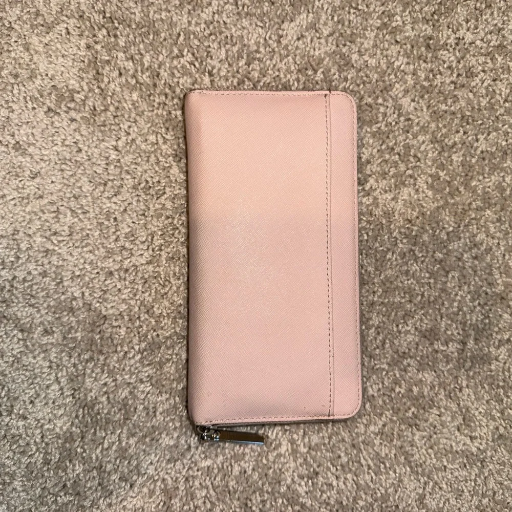 kate spade blush pink zip-around continental wallet